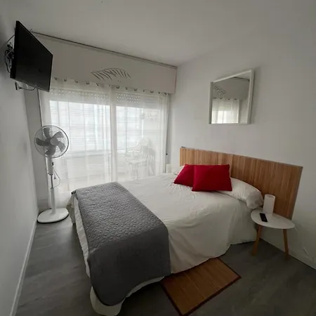 Appartamento Apartamiento Vista Al Mar - Holiday Center En Roses Esterno foto