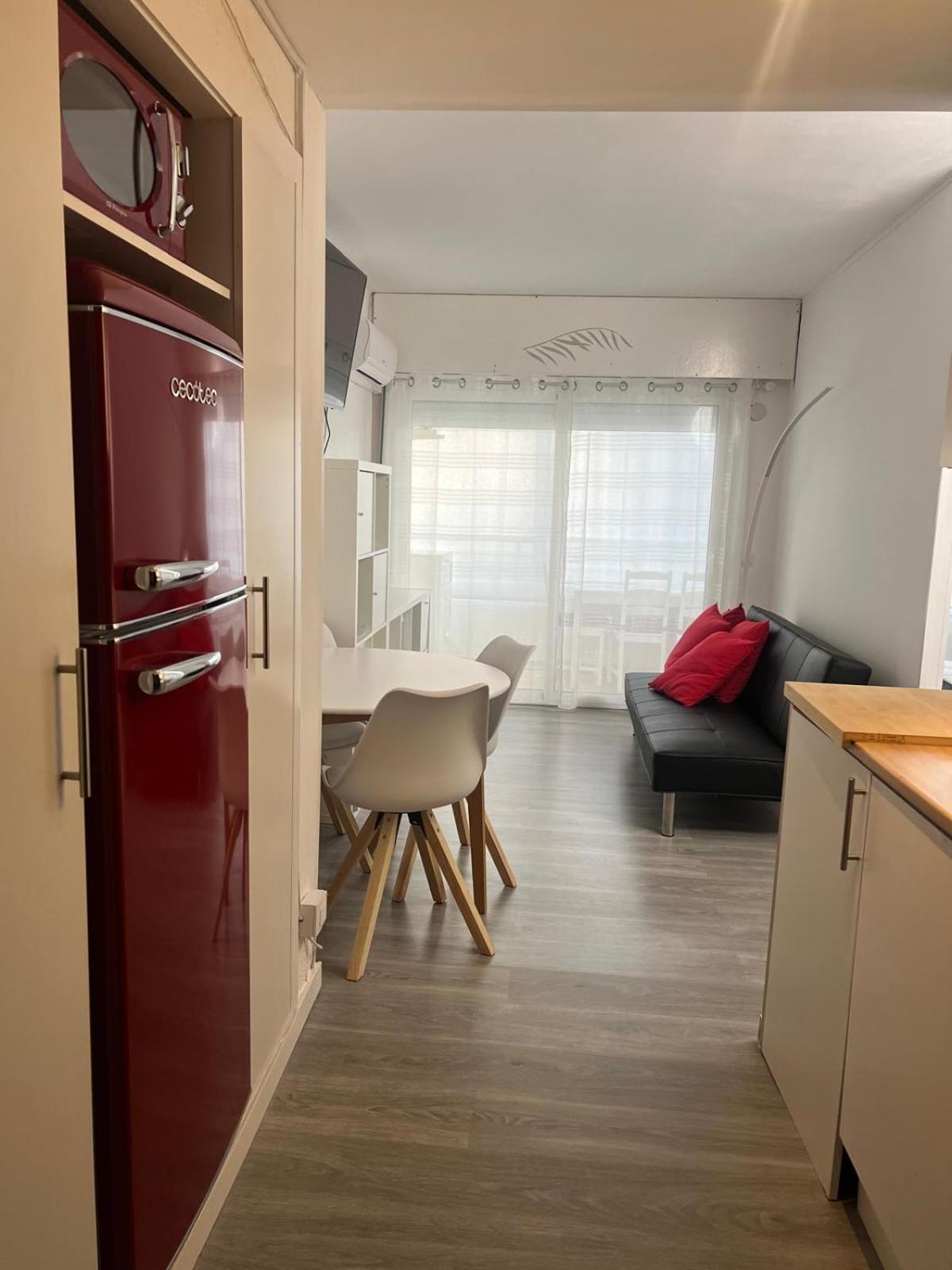Apartamiento Vista Al Mar - Holiday Center En Apartment Roses